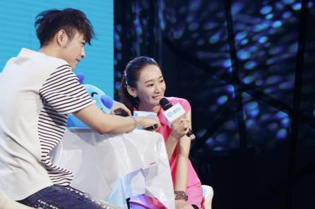 严艺丹吴奇隆视频,吴奇隆严艺丹步步惊心唱歌视频