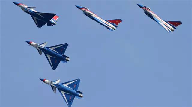 中国空军胸标高清图,新的空军胸标