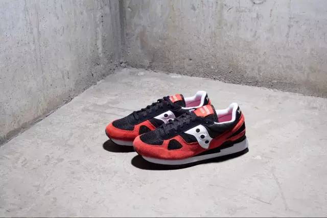 满大街都在撞鞋，我只好拿出这双杀手锏了！