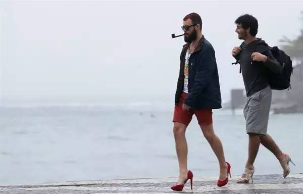 男友是变态吗？为什么爱偷穿女式*裤内**？|音符QA