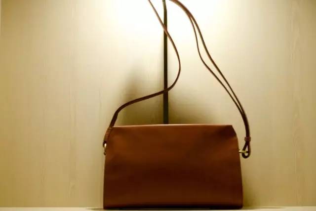 土屋鞄制造所,土屋鞄制造所日本专卖店