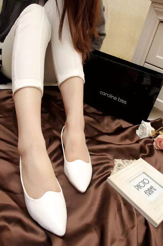 只是纯粹想分享个状态吗?不,因为穷的只剩钱了