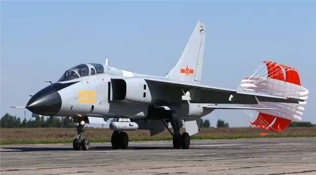 中国空军胸标高清图,新的空军胸标