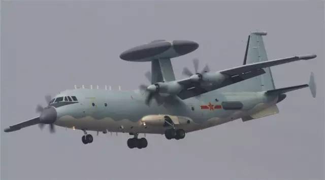 中国空军胸标高清图,新的空军胸标