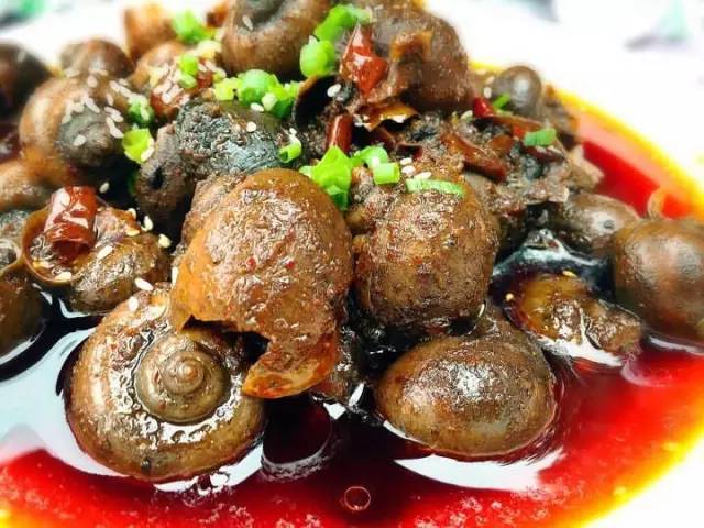 好吃|吃货日记：在鲜花、小桥、流水的院坝吃小龙虾是一种怎样的体验？