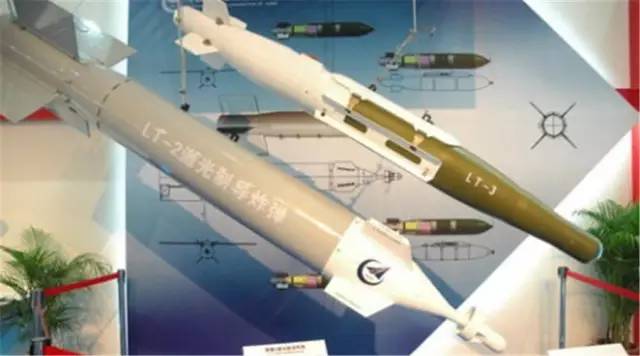 中国空军胸标高清图,新的空军胸标