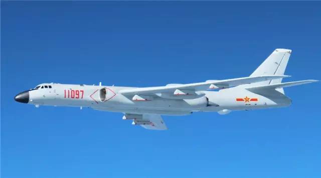 中国空军胸标高清图,新的空军胸标