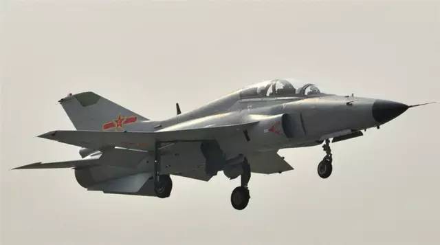 中国空军胸标高清图,新的空军胸标