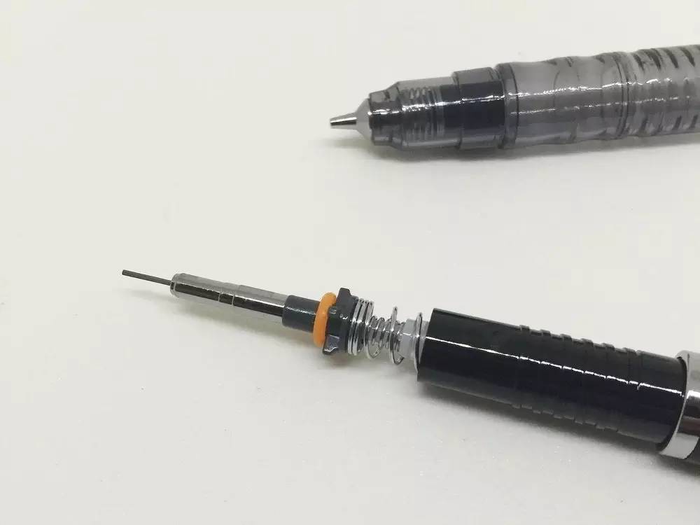 这个帮你种草的日本综艺从1000种文具中选出了这12件，看完想哭