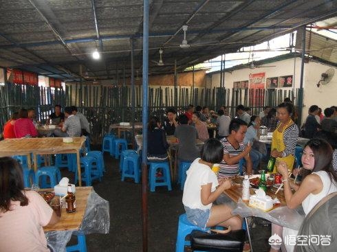 如何开一家小龙虾店不会凉凉，这里有几点建议