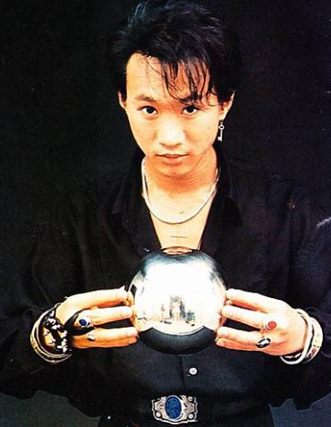 为了你为了我beyond黄家驹,beyond黄家驹最后演出视频