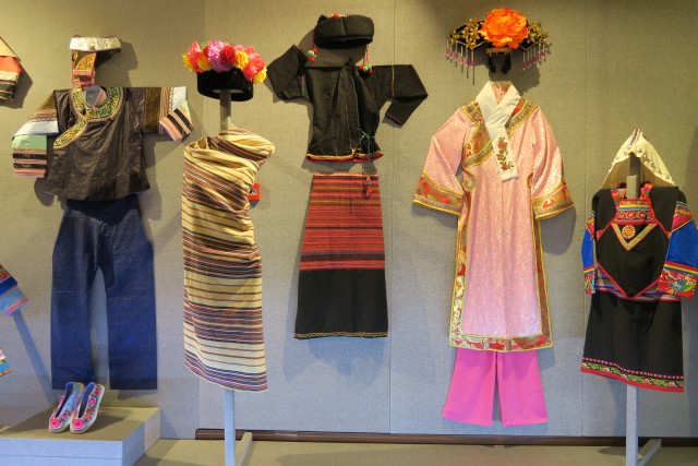 衣锦风尚时尚女装,中国传统服饰背后的文化底蕴