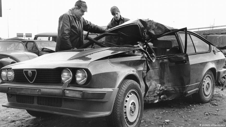 历史上的今天:东德国脚埃根多夫发生“意外”车祸