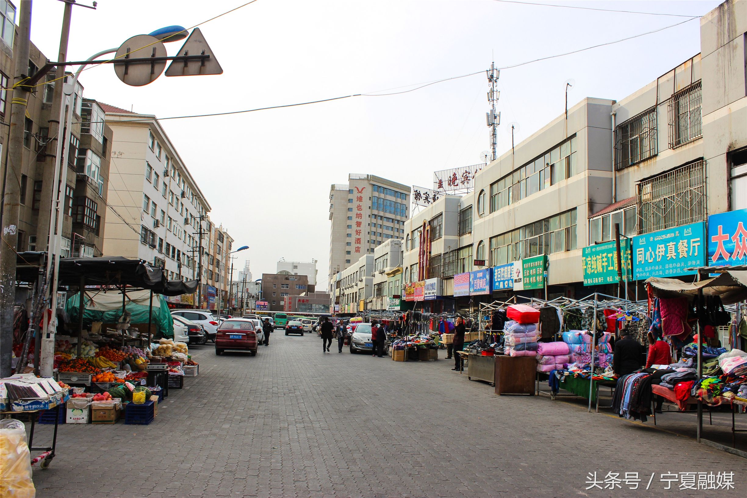 银川南门广场车辆运营乱象,银川南门怪合味