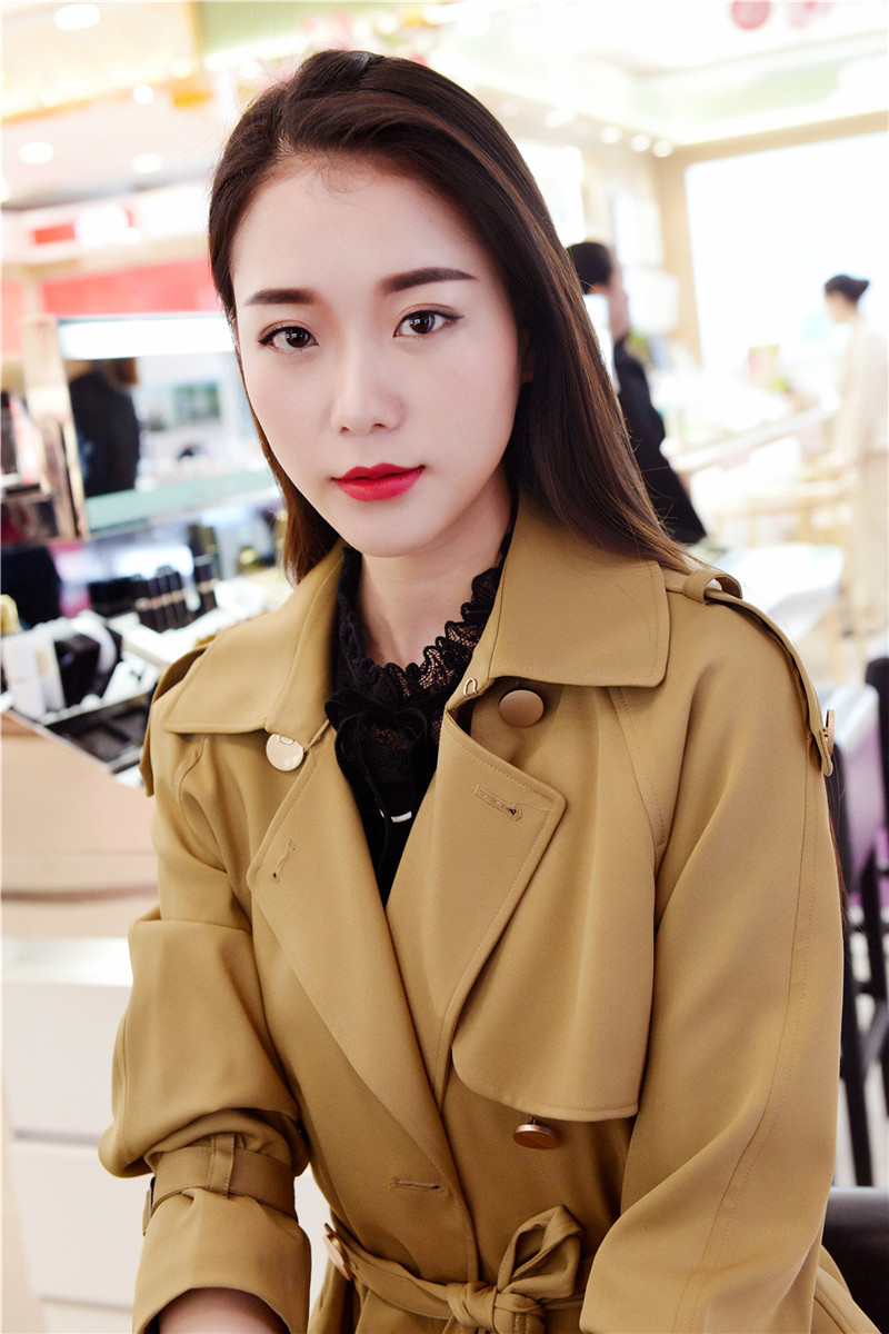 重庆解放碑街拍美女最新,解放碑每天美女街拍时间