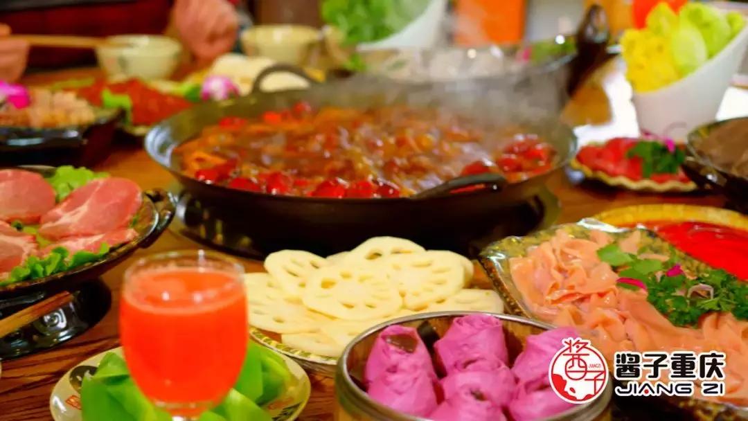 重庆又有一个公园要火了,重庆八一广场上面的楼