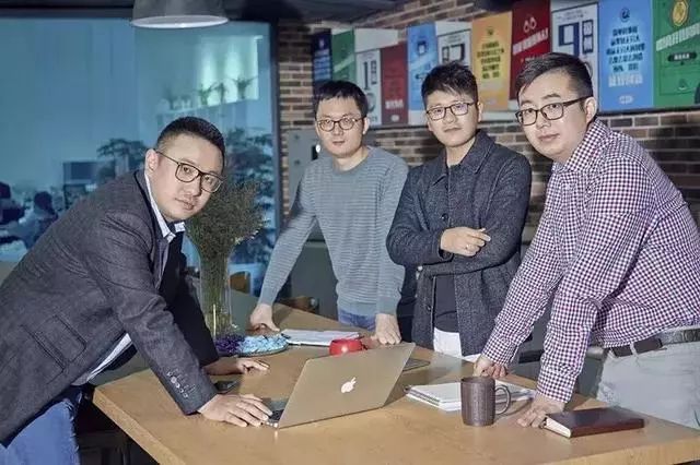 上海张旭豪,成为书法家