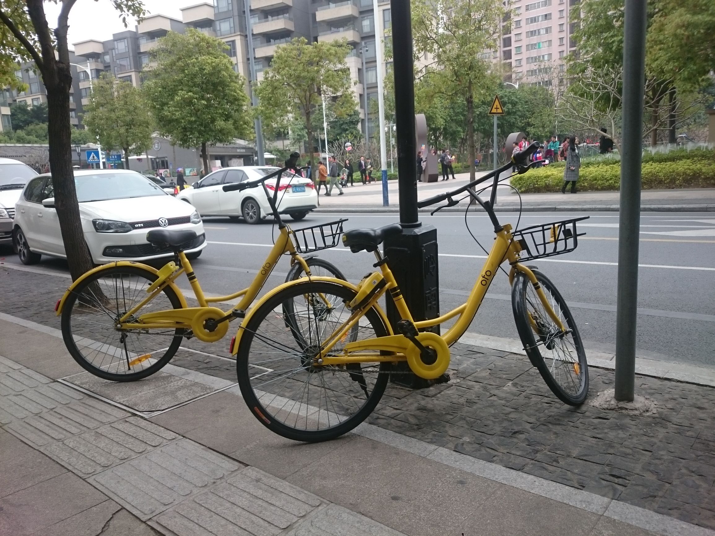 索尼xperia1刷机,曾经的索尼xperia1