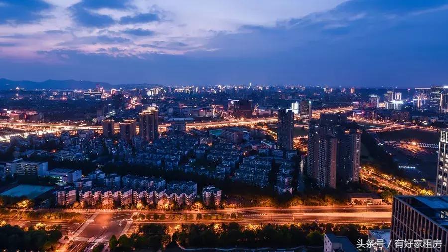 逃离杭州的年轻人,去杭州的年轻人