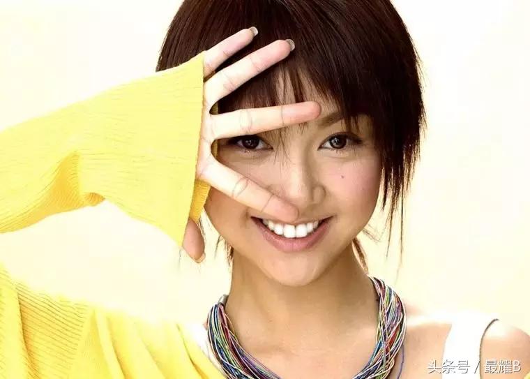 37岁的F小姐出道15年，不管怎么努力就是不红