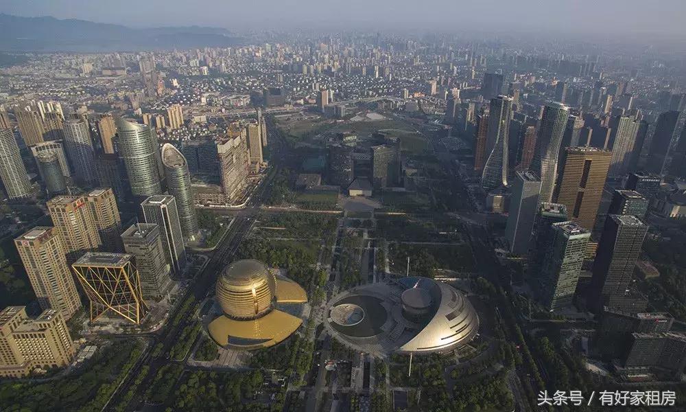 逃离杭州的年轻人,去杭州的年轻人