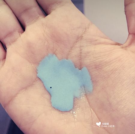 一天不用洗发水就很油,洗发水一天不洗就油是什么原因