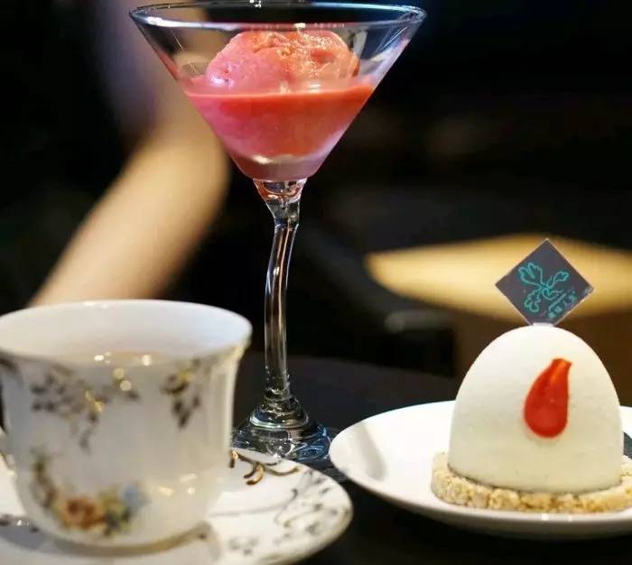 带上相机背上行囊,带上相机旅行视频