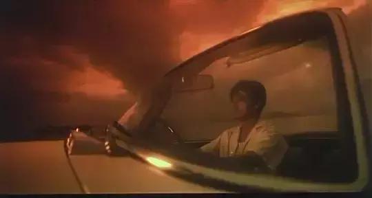 暗恋我的男生家里很有钱,家里有钱的男生追我