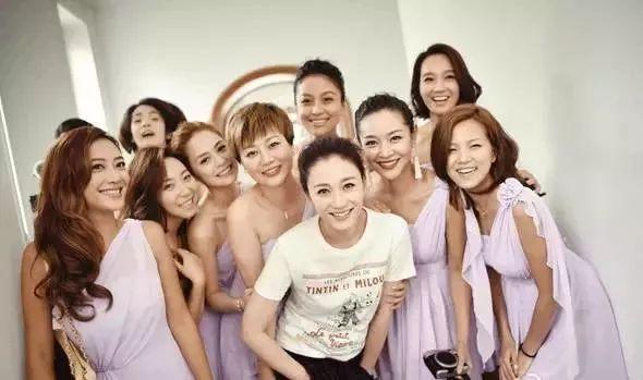 李小冉闺蜜谢娜,李小冉和谢娜的闺蜜情