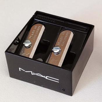 MAC魅可眼线笔,mac魅可持久防水眼线笔