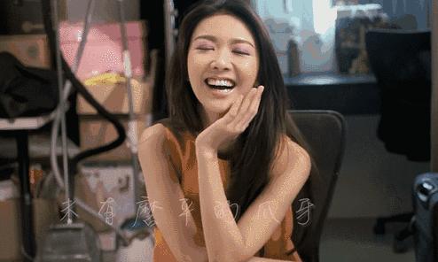 37岁的F小姐出道15年，不管怎么努力就是不红