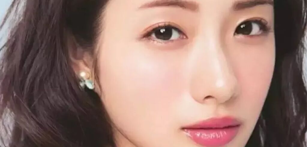 直男怎么化妆成斩男妆,直男看不懂的化妆操作