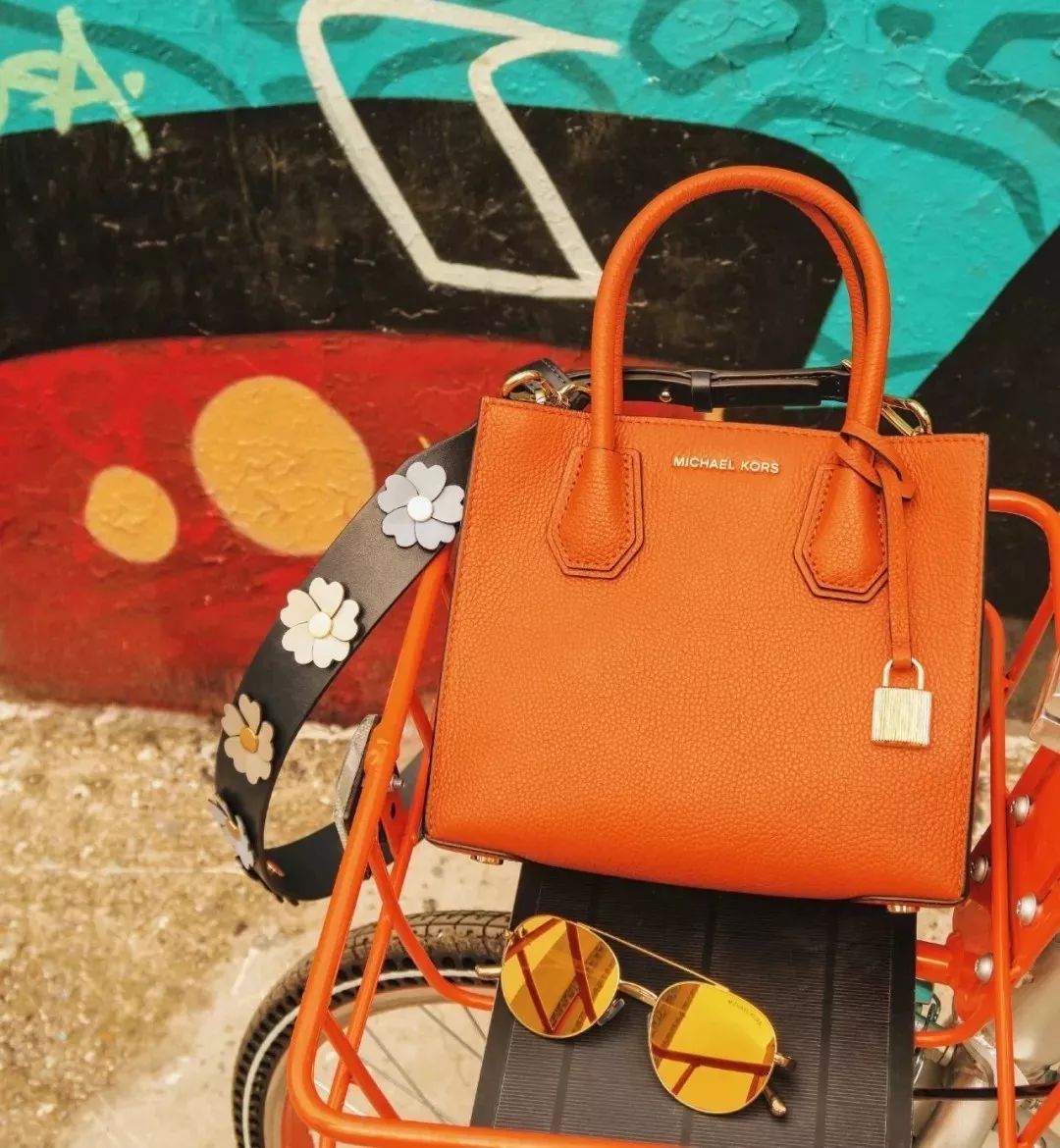 适合秋冬的轻奢小众包包,又好看又洋气的包包爆款