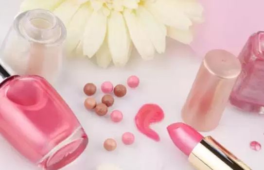 大牌口红保质期一般多久正常,口红的保质期到底应该是多久呢