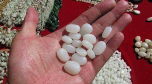 造假玉石视频大全,玉石有几种造假方式