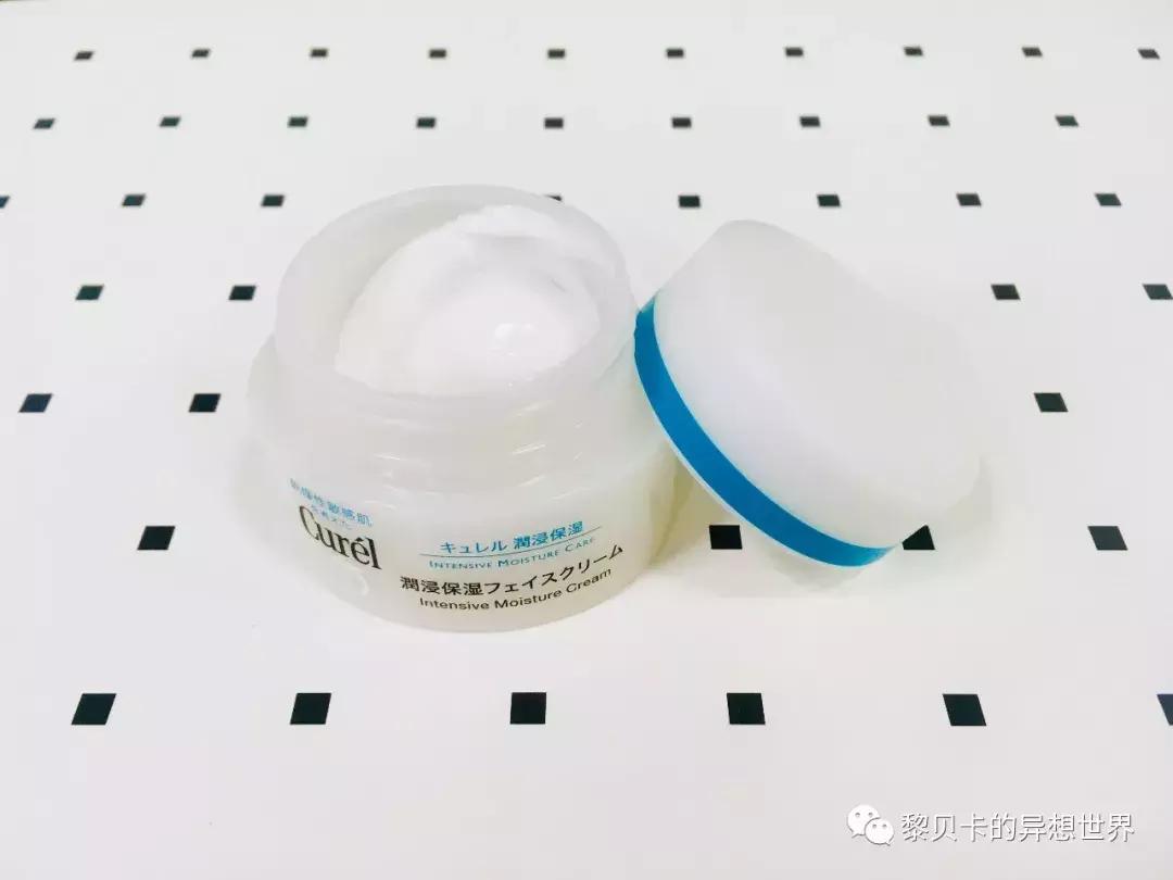 出油推荐护肤品,出油毛孔大补什么