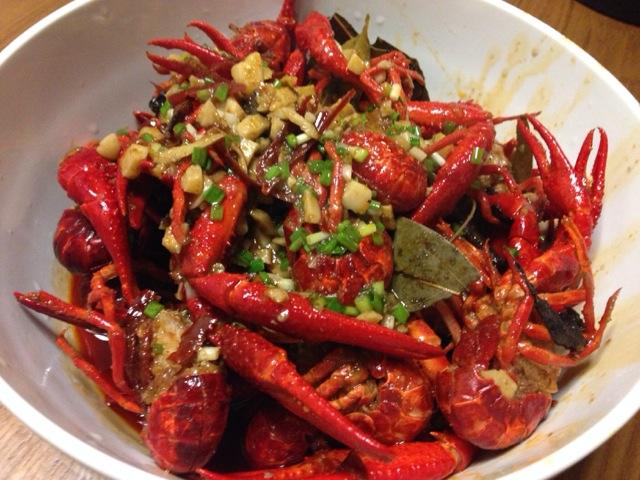 用现成的小龙虾料做麻辣小龙虾,家常小龙虾最简单做法麻辣小龙虾