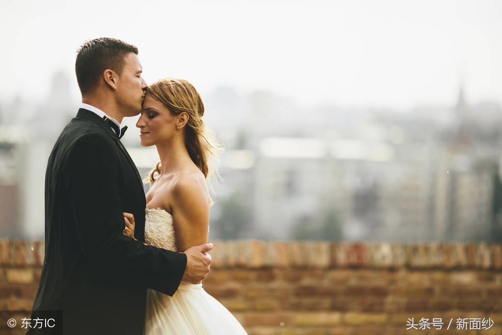 痴情女人执意嫁给瘫痪人,痴情女子执意嫁给植物人