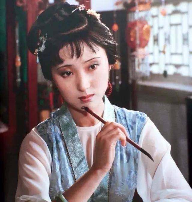 红楼梦十个经典故事,红楼故事深度解析