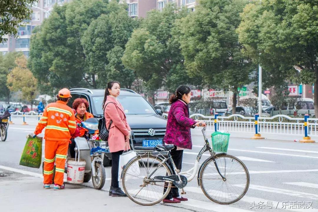 盘龙城山海观居住体验,盘龙城住着方便吗