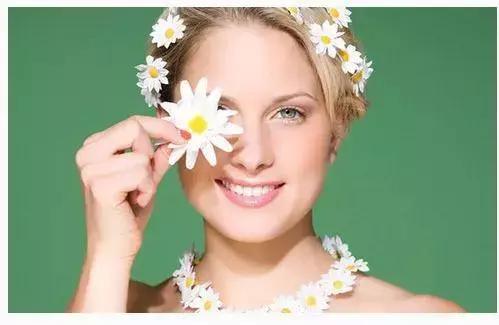 宫寒的女人怀孕的几率,女性宫寒痛经生下孩子体质咋样的