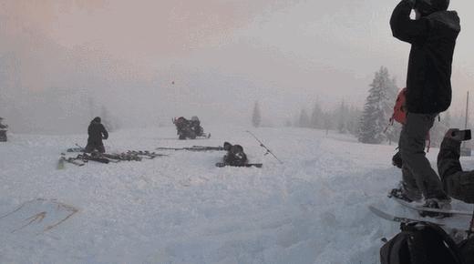 走,一起尬春雪去!