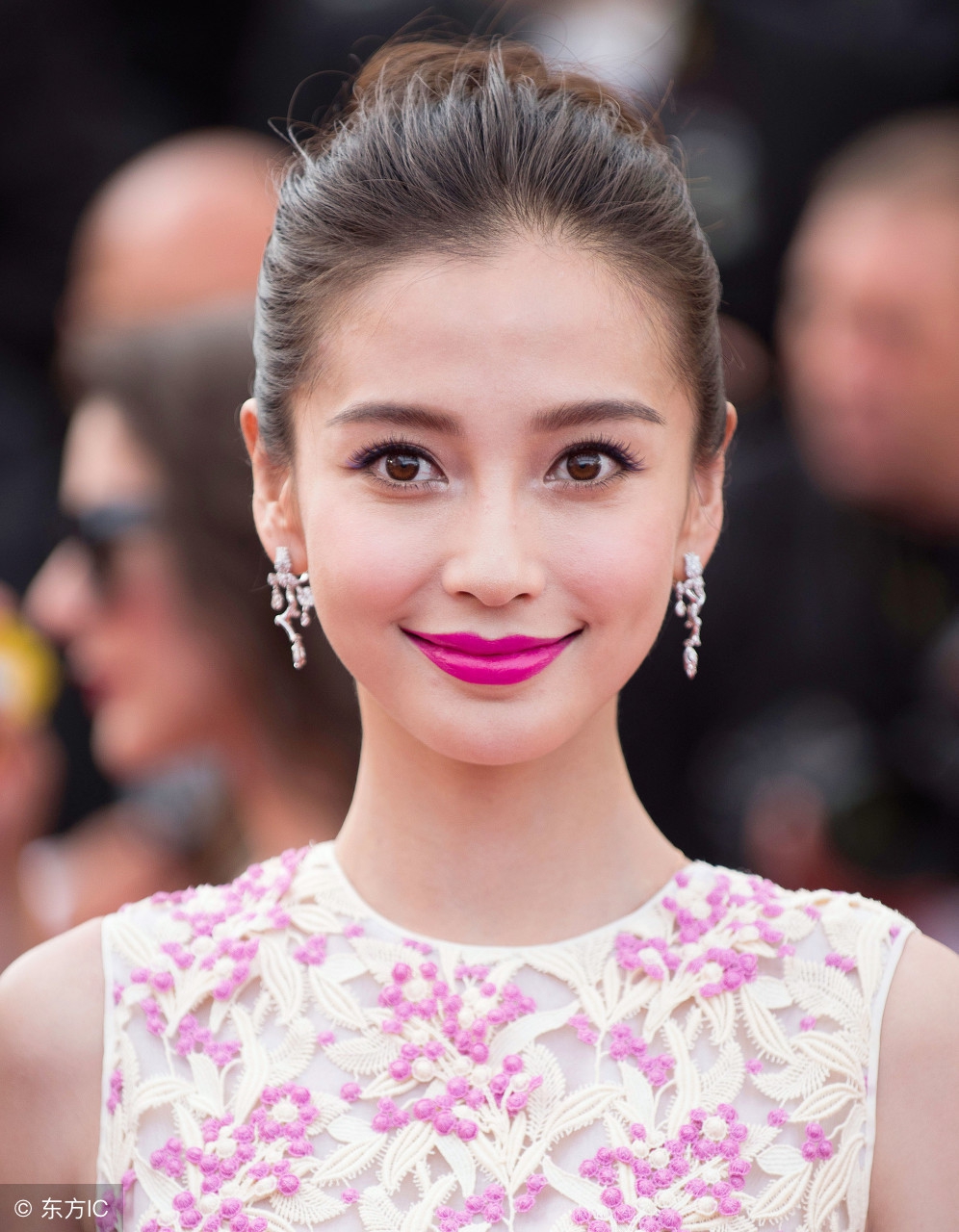 还在纠结海外淘货不懂这些护肤品和彩妆的英文名?立刻收藏!