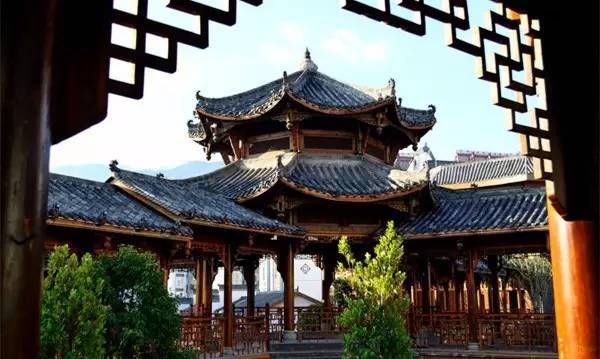 曾国藩六副对联读懂先贤大智慧,寺庙对联里的大智慧