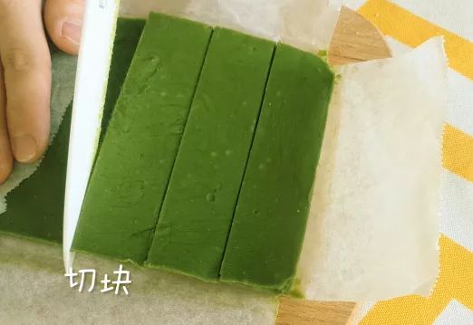 抹茶巧克力不用烤箱,不用开火的巧克力饼干