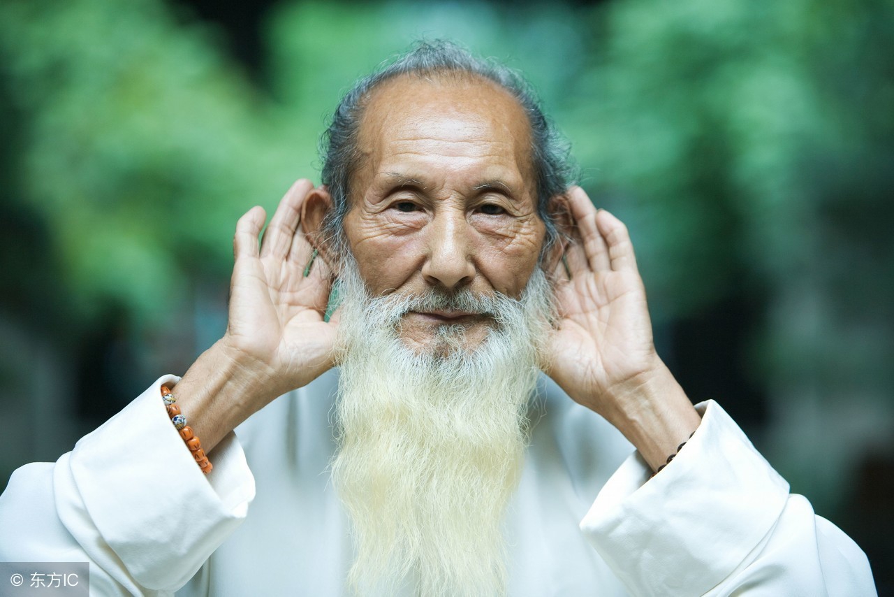 2018年属狗男的感情运,狗年属狗的运气怎么样