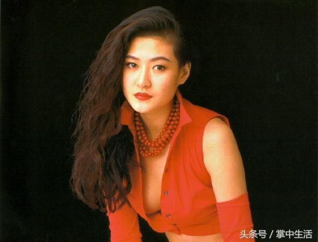 止步于30岁内的明星：香妃车祸，乔任梁自杀，有位产后抑郁跳楼