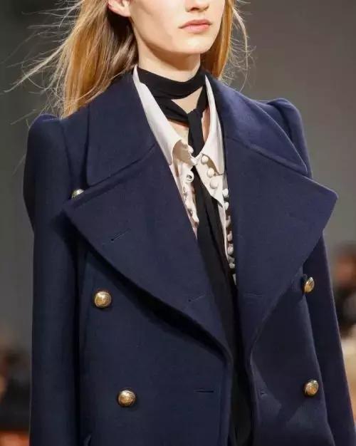 给女人一根领带，*绑捆**她的一世嚣张