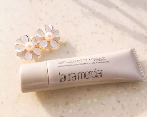 美妆店的cpb隔离霜是真的吗,美妆店用的隔离