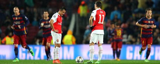 跟巅峰巴萨打对攻的球队,历史上有没有球队跟巴萨打对攻的